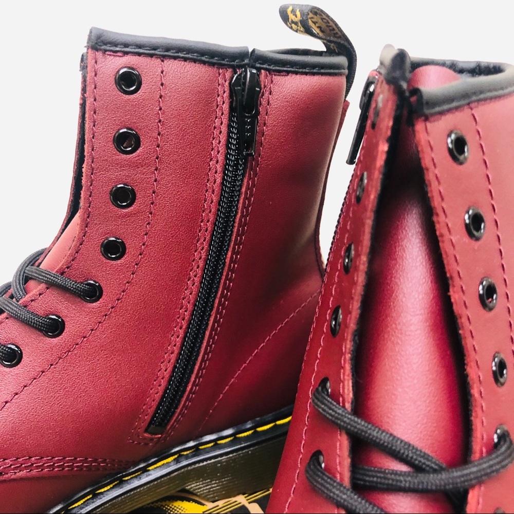 Dr. Martens 1460 8 Eye Side Zip Boot - Picture 5 of 7